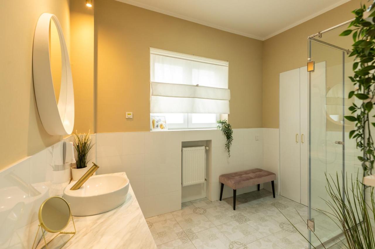Dream Home - Prime Location 2Br Apt In Bucureşti Ngoại thất bức ảnh
